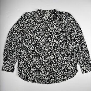 LOFT Black and White Leopard Print Button Down long sleeve blouse size medium